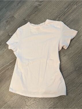 Skims barely pink size small cotton jersey short sleeve Tshirt